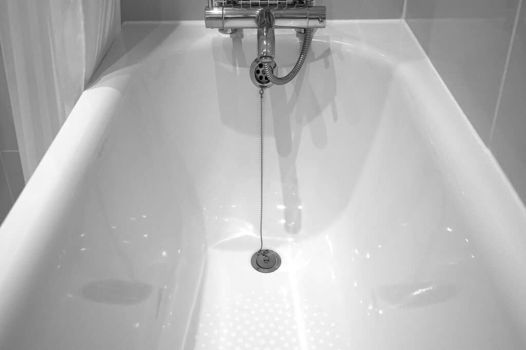 Beneficios de Cambiar la Bañera por un Plato de Ducha